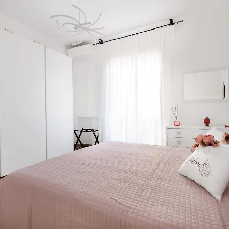 Lägenhet De Vivo Realty - Enea