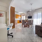 De Vivo Realty - Enea