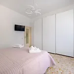 De Vivo Realty - Enea