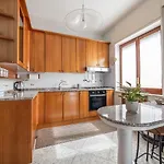 De Vivo Realty - Enea