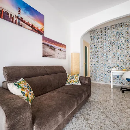 Enea - De Vivo Realty Apartment *