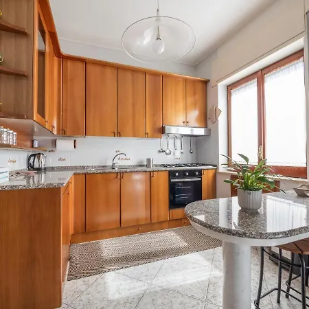 Enea - De Vivo Realty