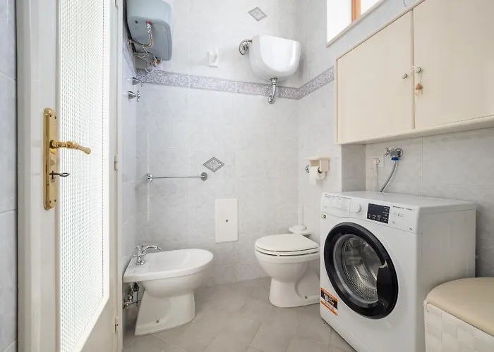 Enea - De Vivo Realty *